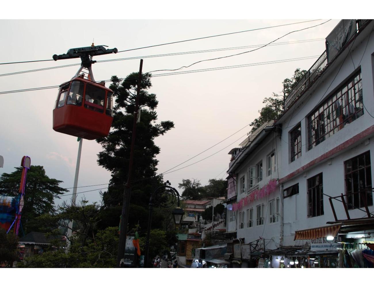 Event-First Bunkotel Mussoorie Exterior photo